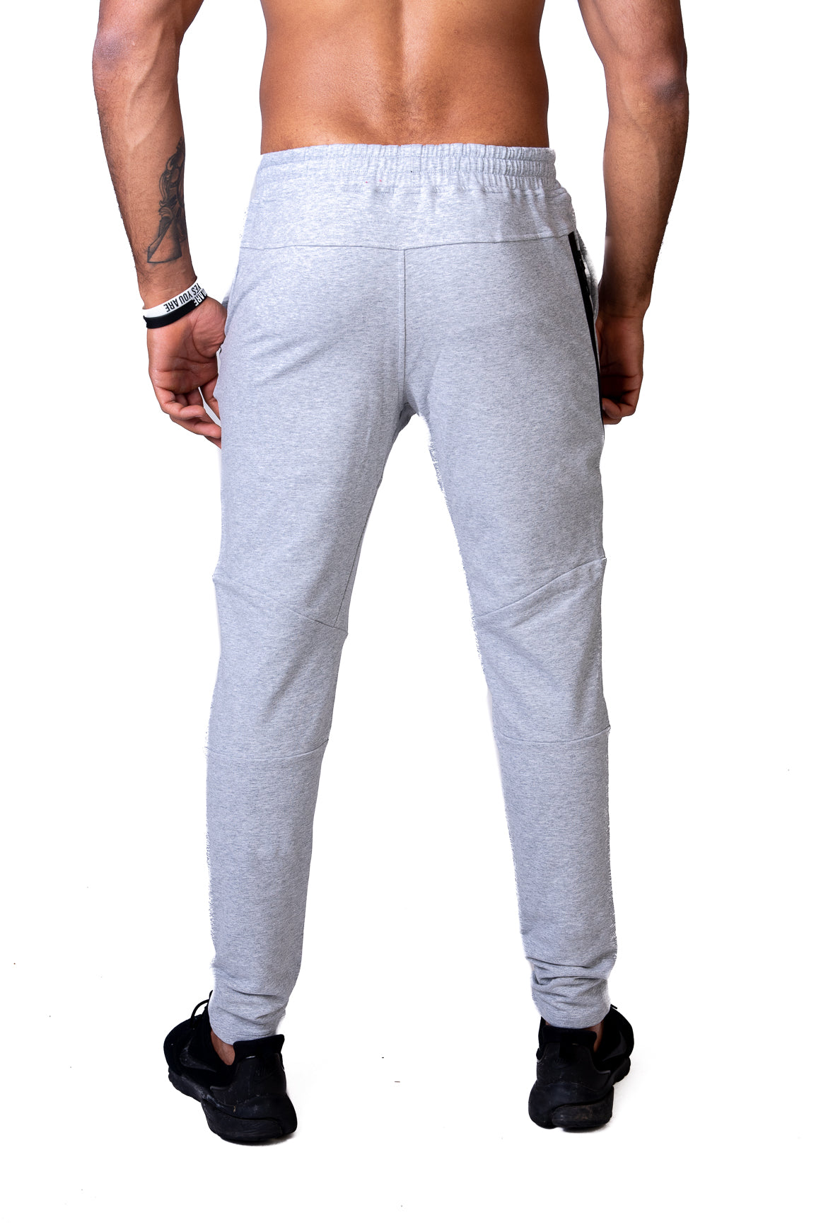 SIGNATURE JOGGERS / GREY