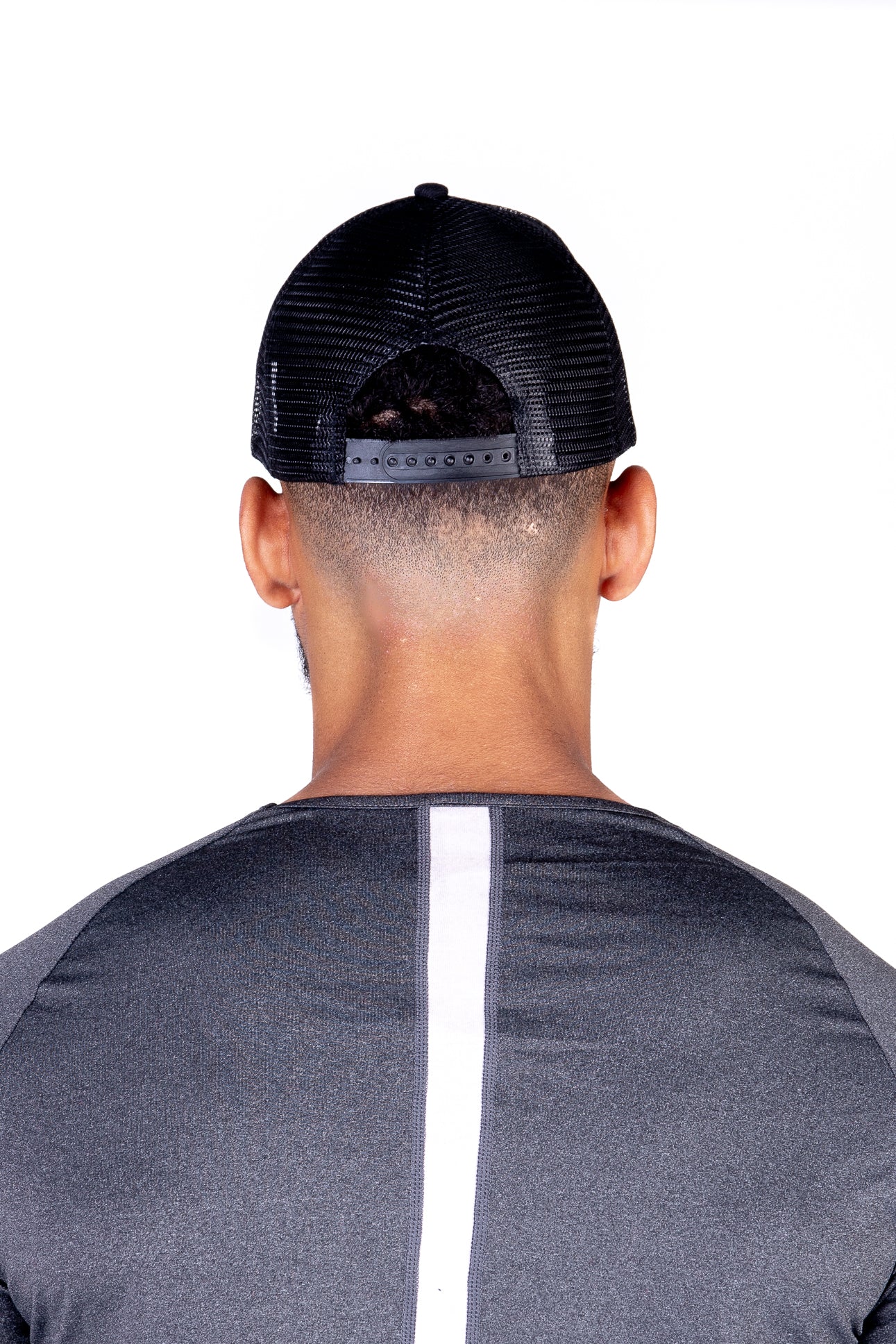 SIGNATURE SNAPBACK - BLACK