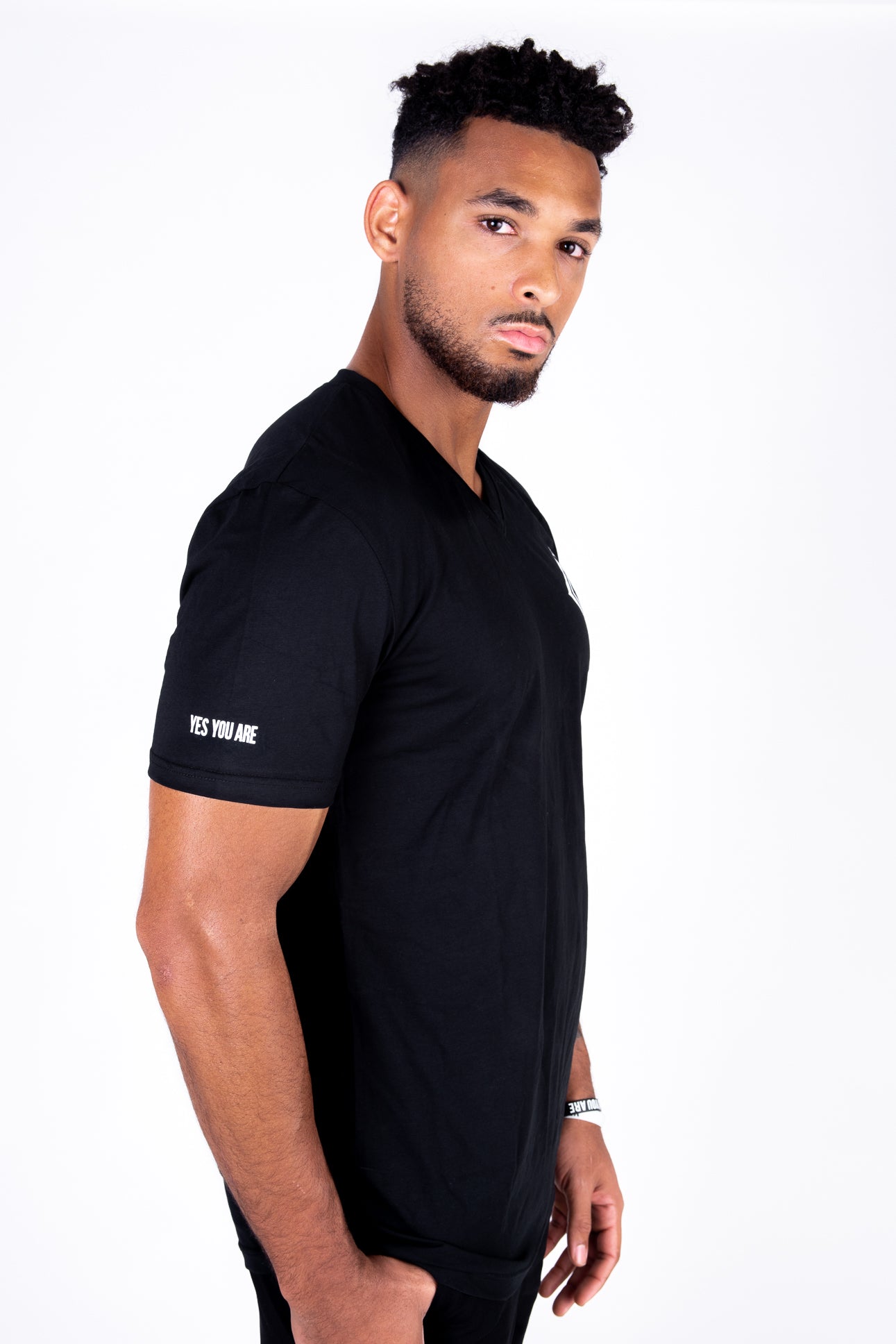 V-SERIES SHIRT / BLACK